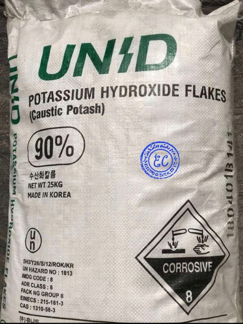 Potassium Hydroxide 90%